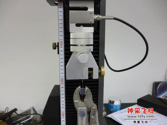 拉力仪器