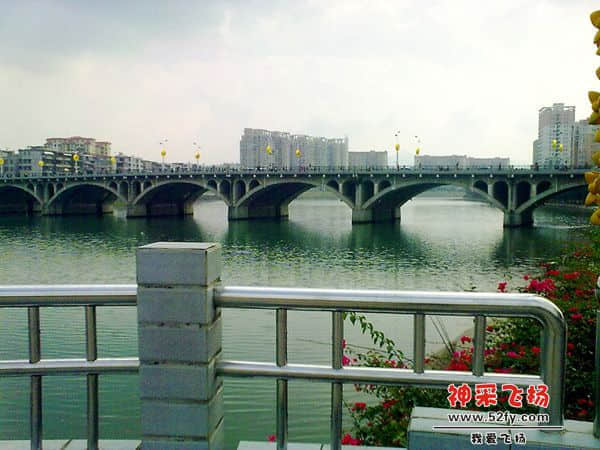 201302063700.jpg
