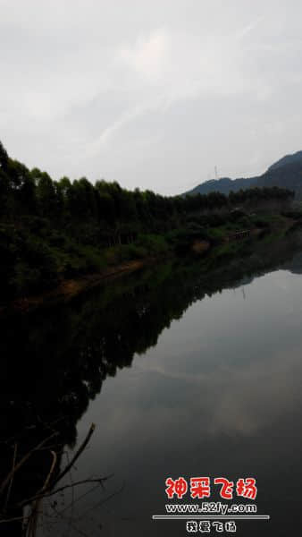 水库一角