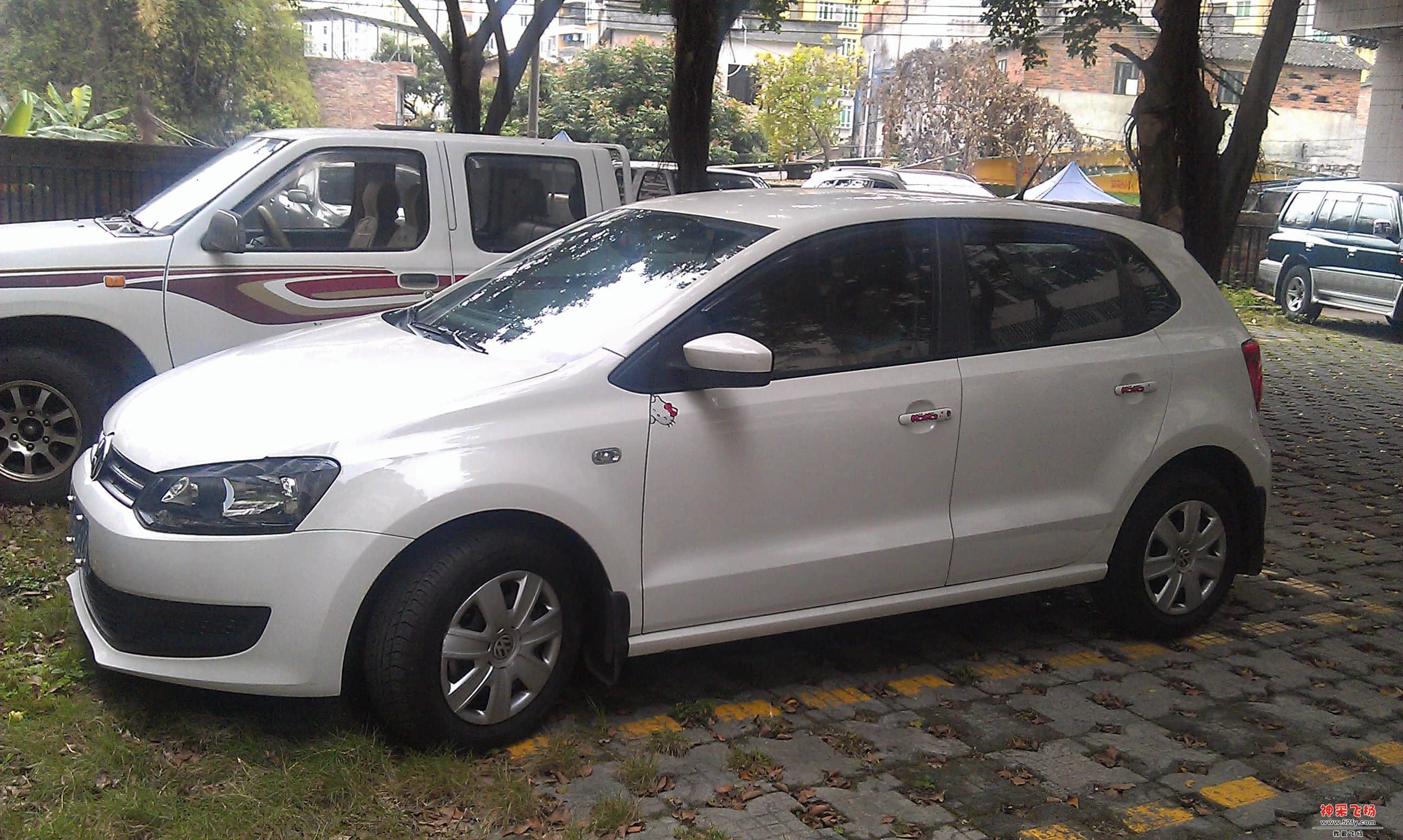 大姑姐的小车.jpg