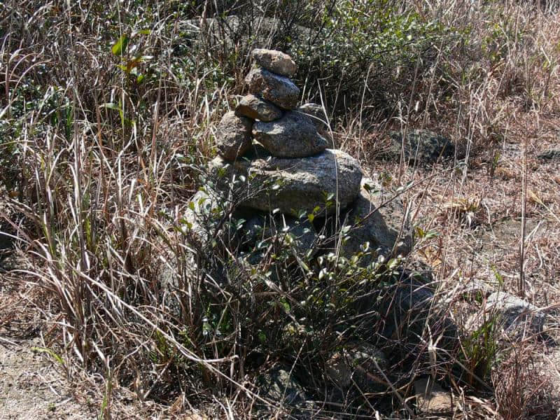 又是一个石标，好似督屎甘