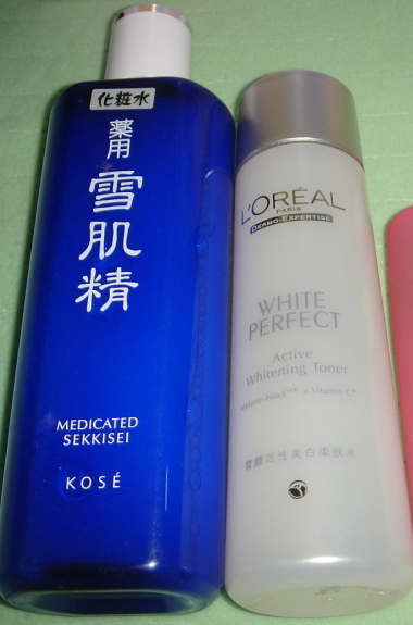 都在使用。但是雪肌精噶酒精味道超级浓啊，还是欧莱雅噶好用啊