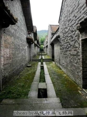 钟楼古村落.jpg