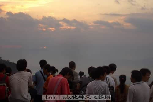 观日出.JPG
