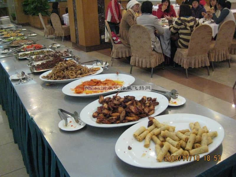 自助午餐